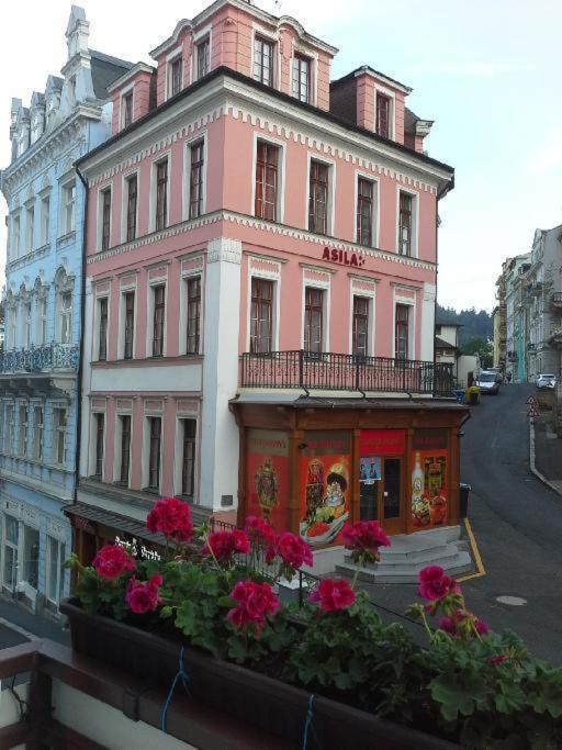 Hotel Asila Karlovy Vary Exterior photo